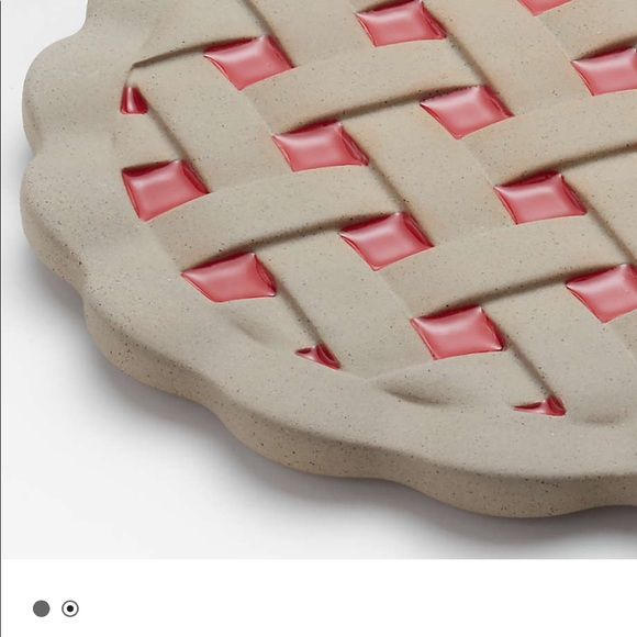 Crate&Barrel Pie Autumn Harvest Ceramic Trivet - Picture 10 of 10